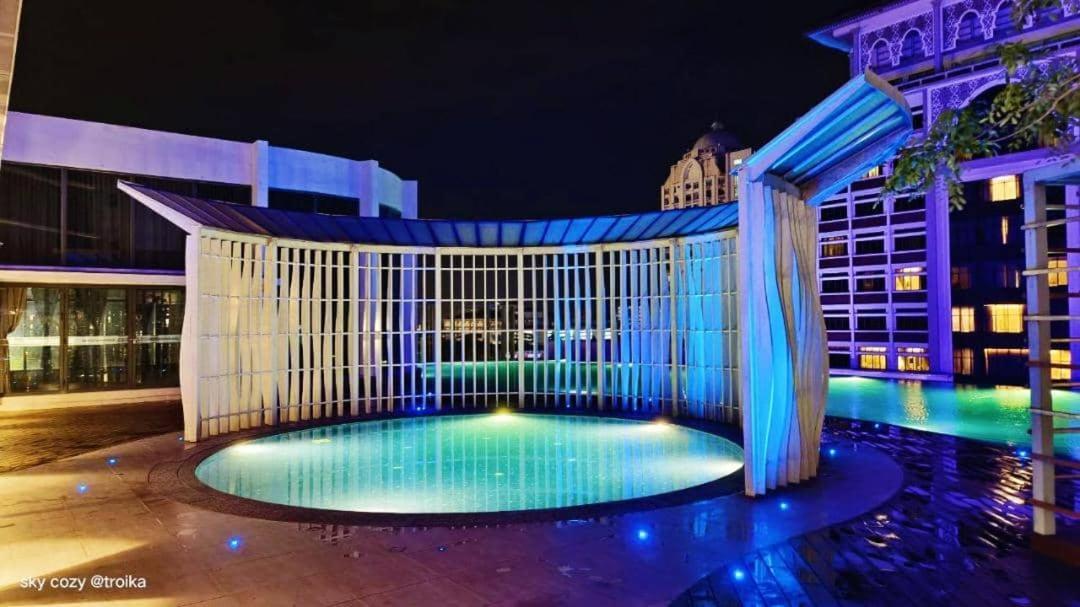 Sky Cozy Troika Residence: Pool & City View Apartments Kota Bharu Exterior photo