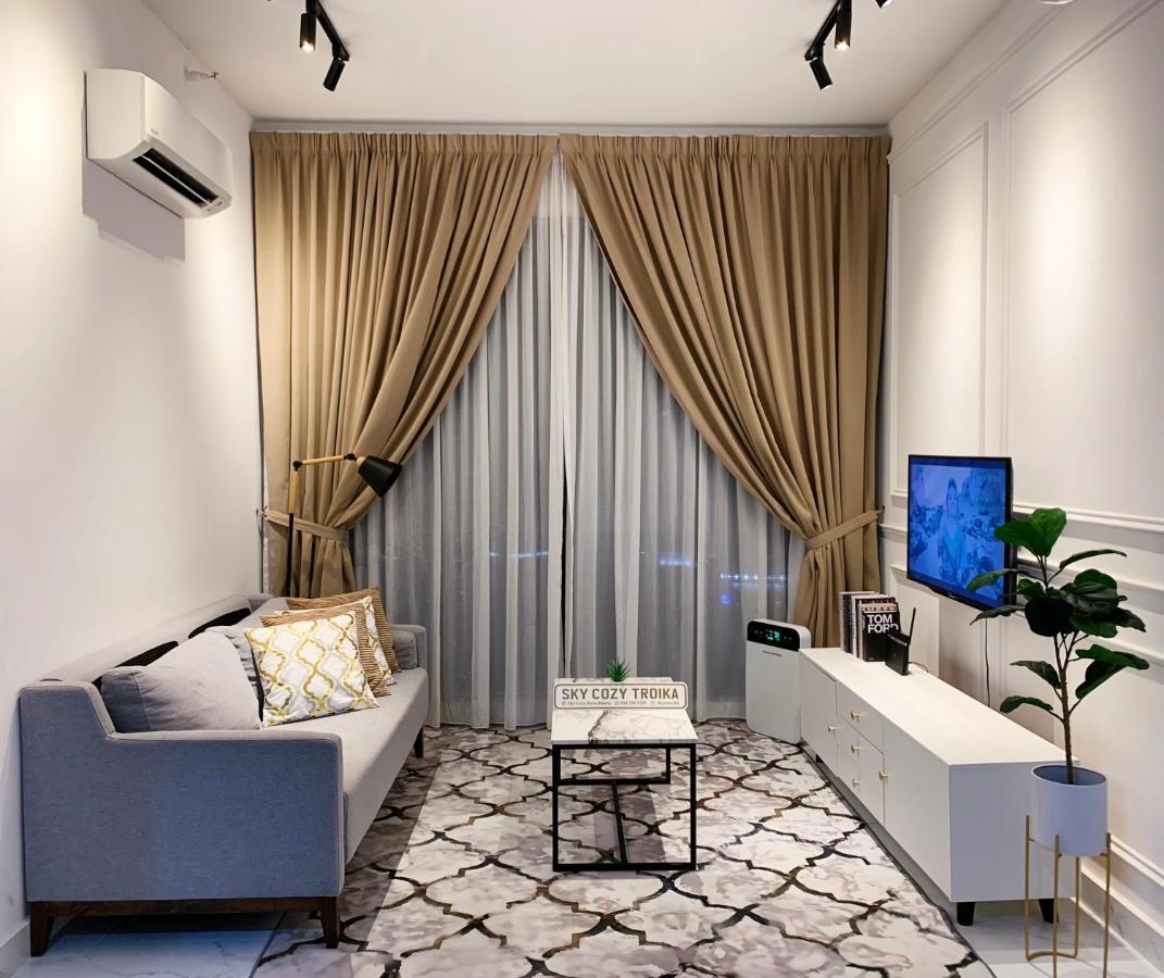 Sky Cozy Troika Residence: Pool & City View Apartments Kota Bharu Exterior photo