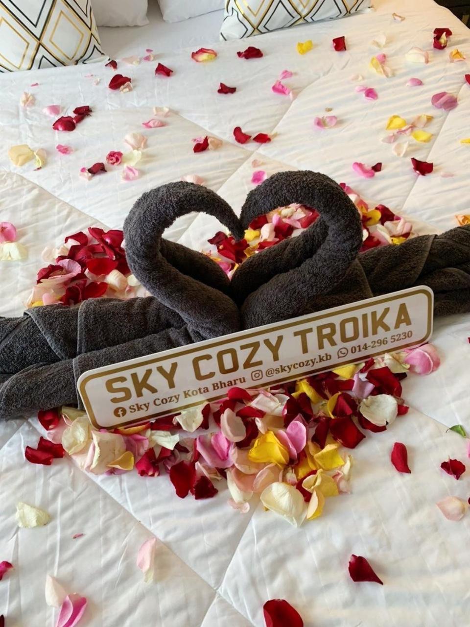 Sky Cozy Troika Residence: Pool & City View Apartments Kota Bharu Exterior photo