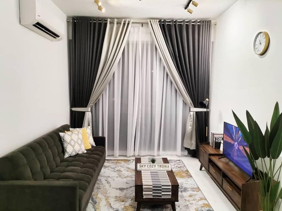 Sky Cozy Troika Residence: Pool & City View Apartments Kota Bharu Exterior photo
